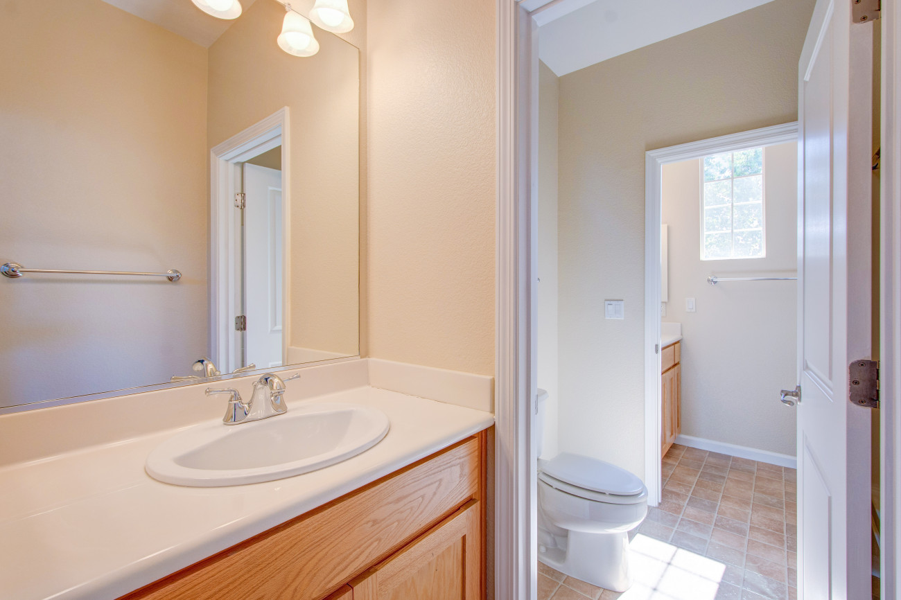 1610 Chamberlain-26.jpg